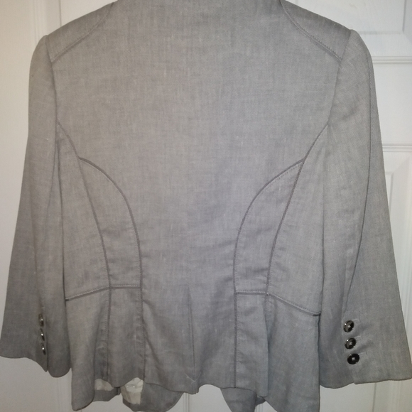 Gray blazer - Picture 4 of 7